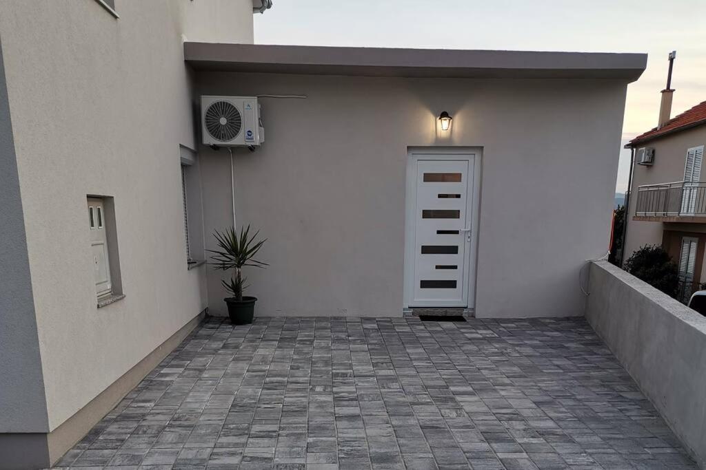 Apartment S Bibinje Luaran gambar