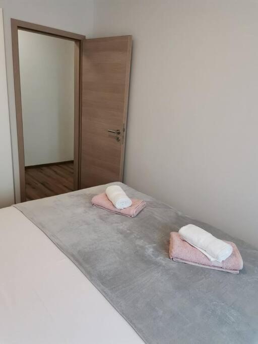 Apartment S Bibinje Luaran gambar