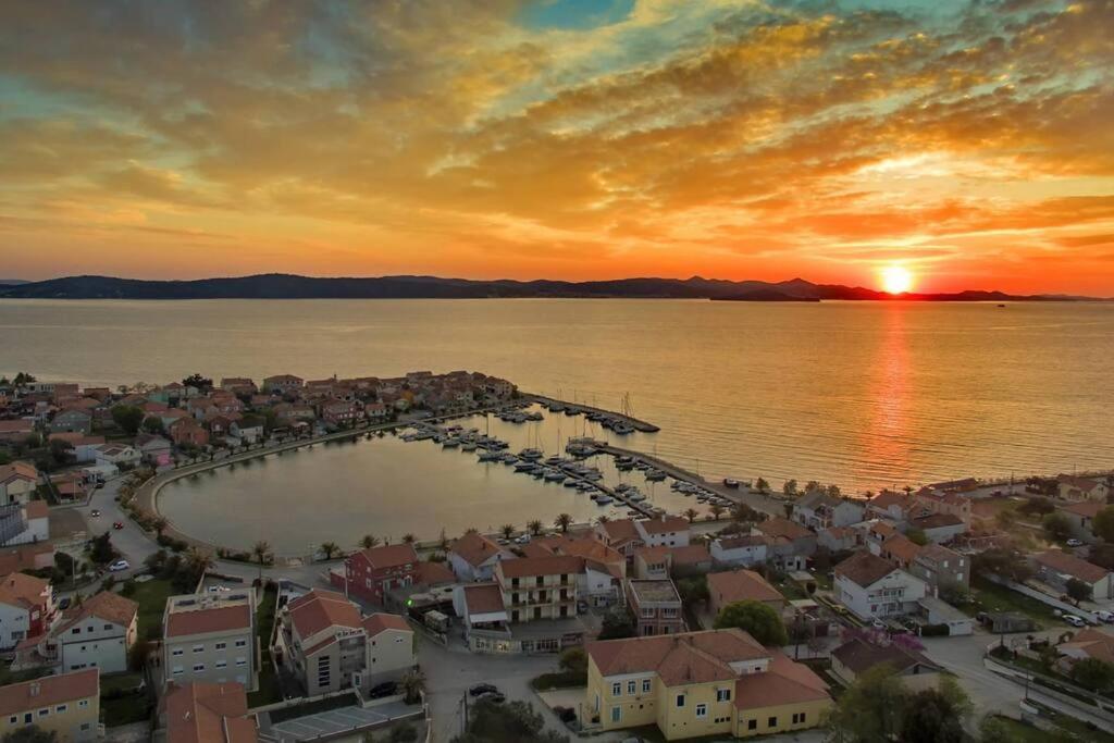Apartment S Bibinje Luaran gambar